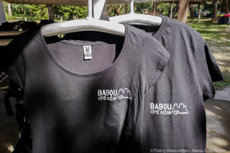 Les tee-shirts de Babou Côté Océan à Hienghène | Nouvelle Calédonie